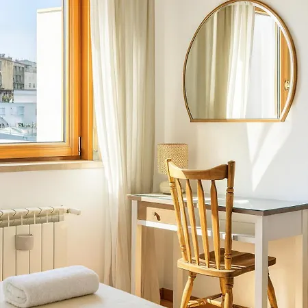 Enes Terrazza Con Vista E Relax In Centro Apartamento Trieste