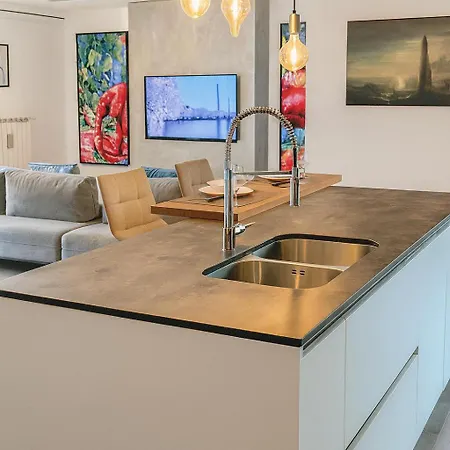 Apartamento Enes Terrazza Con Vista E Relax In Centro